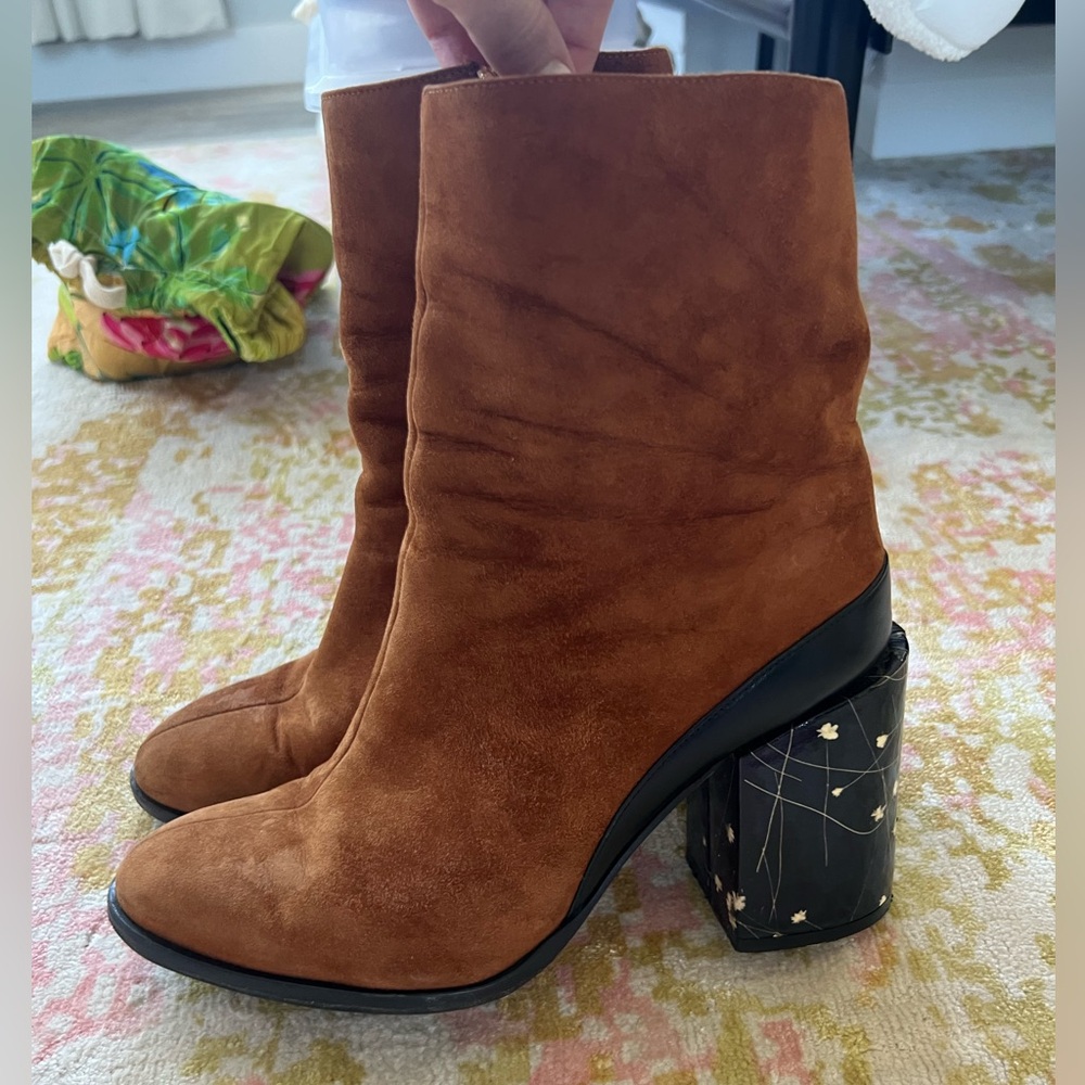 Dear Frances Brown Floral Spirit Boots Size 39